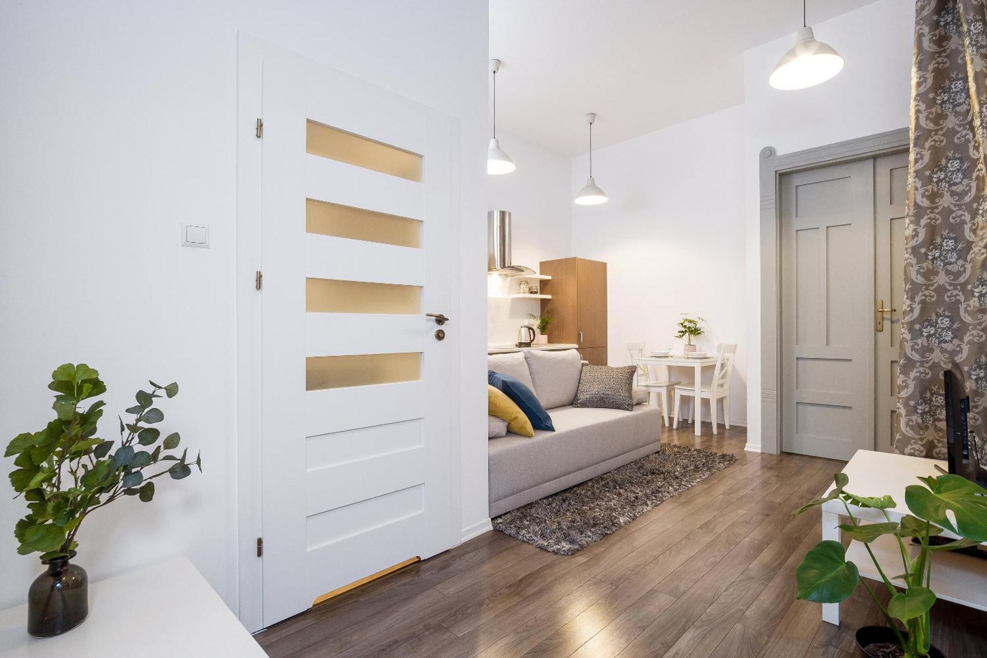 Main Station - 8 Rakowicka Street Apartment Krakow Luaran gambar